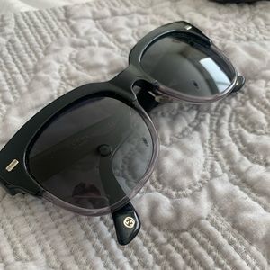 Sunglasses- Gucci